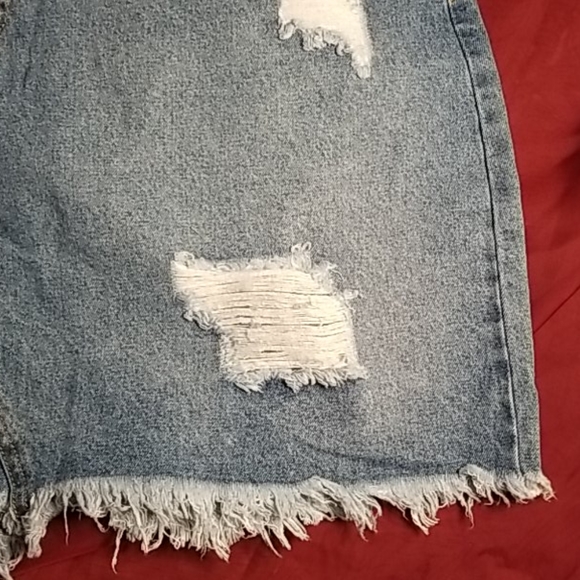 NEW - Forever 21 Skirt Denim Short - Picture 4 of 7